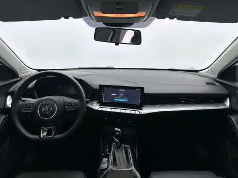 2022 MG 5 1.5L 120HP L4 CVT