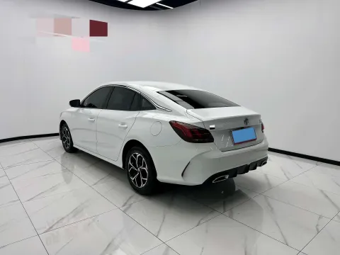 2022 MG 5 1.5L 120HP L4 CVT