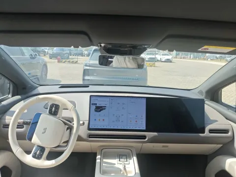 2025 Li i6 BEV,autocango,china used car exporter,china ev exporter,chinese used car exporter,chinese used ev exporter