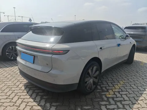 2025 Li i6 BEV,autocango,china used car exporter,china ev exporter,chinese used car exporter,chinese used ev exporter