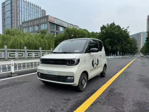 2022 WULING HONGGUANG MINI EV,autocango,china used car exporter,china ev exporter,chinese used car exporter,chinese used ev exporter