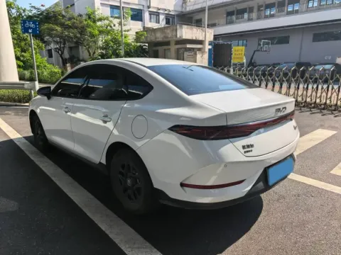 2025 BYD Qin Plus 1.5L 101HP L4 E-CVT PHEV 7.68KWH
