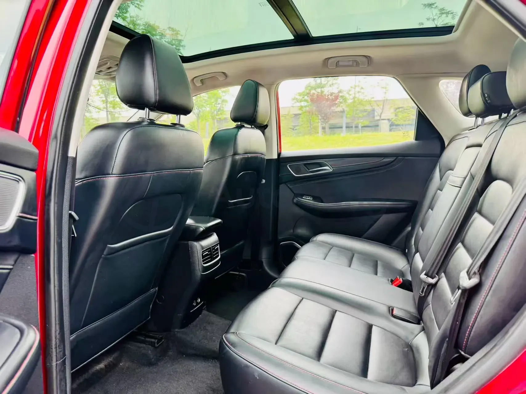 2018 MG HS 1.5T 169HP L4 7DCT,autocango,china used car exporter,china ev exporter,chinese used car exporter,chinese used ev exporter