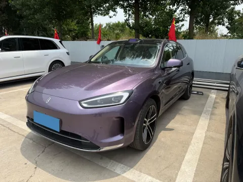 2025 AITO AITO M5,autocango,china used car exporter,china ev exporter,chinese used car exporter,chinese used ev exporter