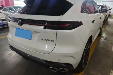 2021 ChangAn UNI-K 2.0T 233HP L4 8AT