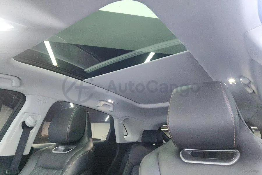2021 ChangAn UNI-K 2.0T 233HP L4 8AT,autocango,china used car exporter,china ev exporter,chinese used car exporter,chinese used ev exporter