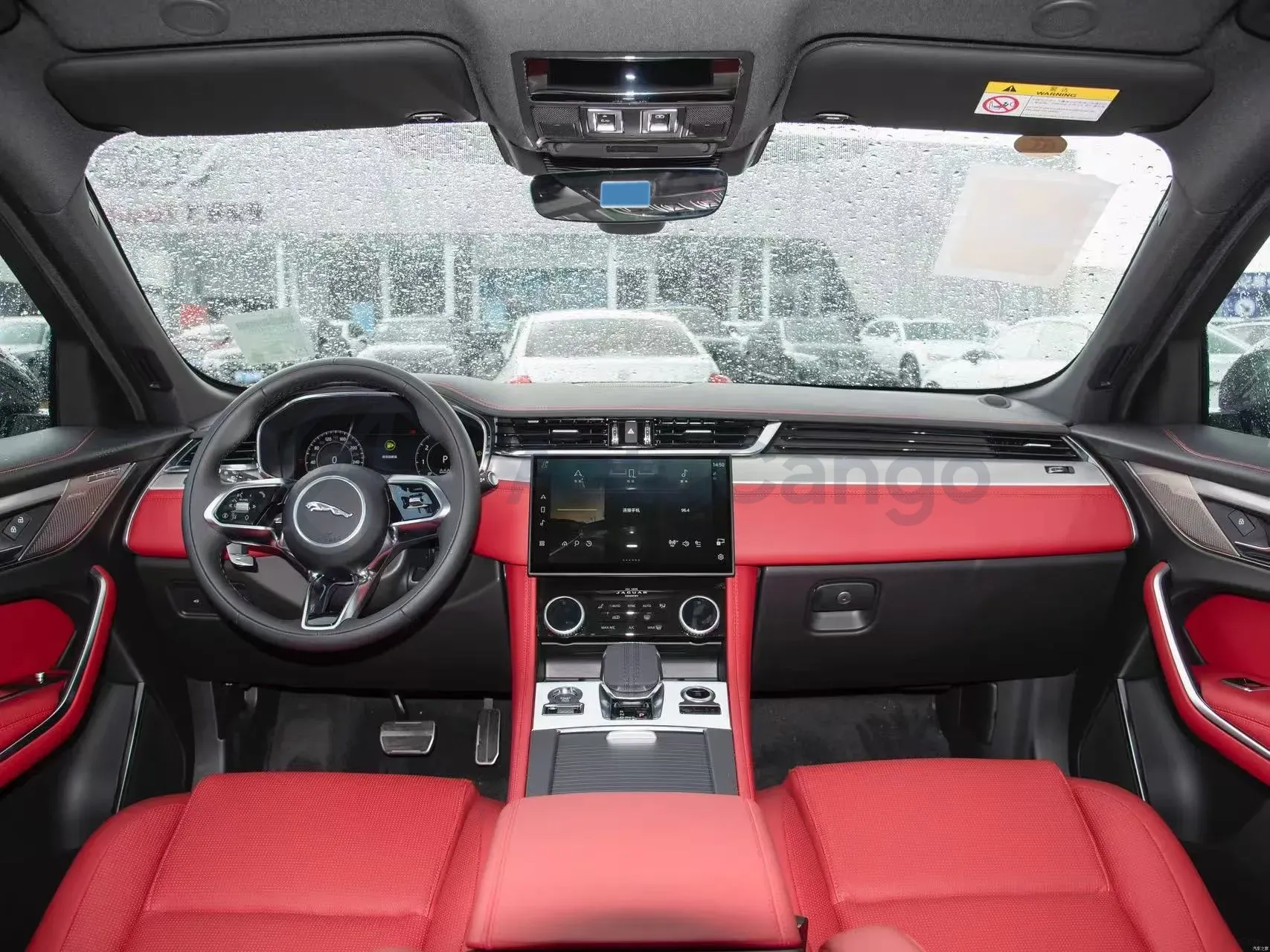 2024 Jaguar F-PACE 2.0T 250HP L4 8AT,autocango,china used car exporter,china ev exporter,chinese used car exporter,chinese used ev exporter