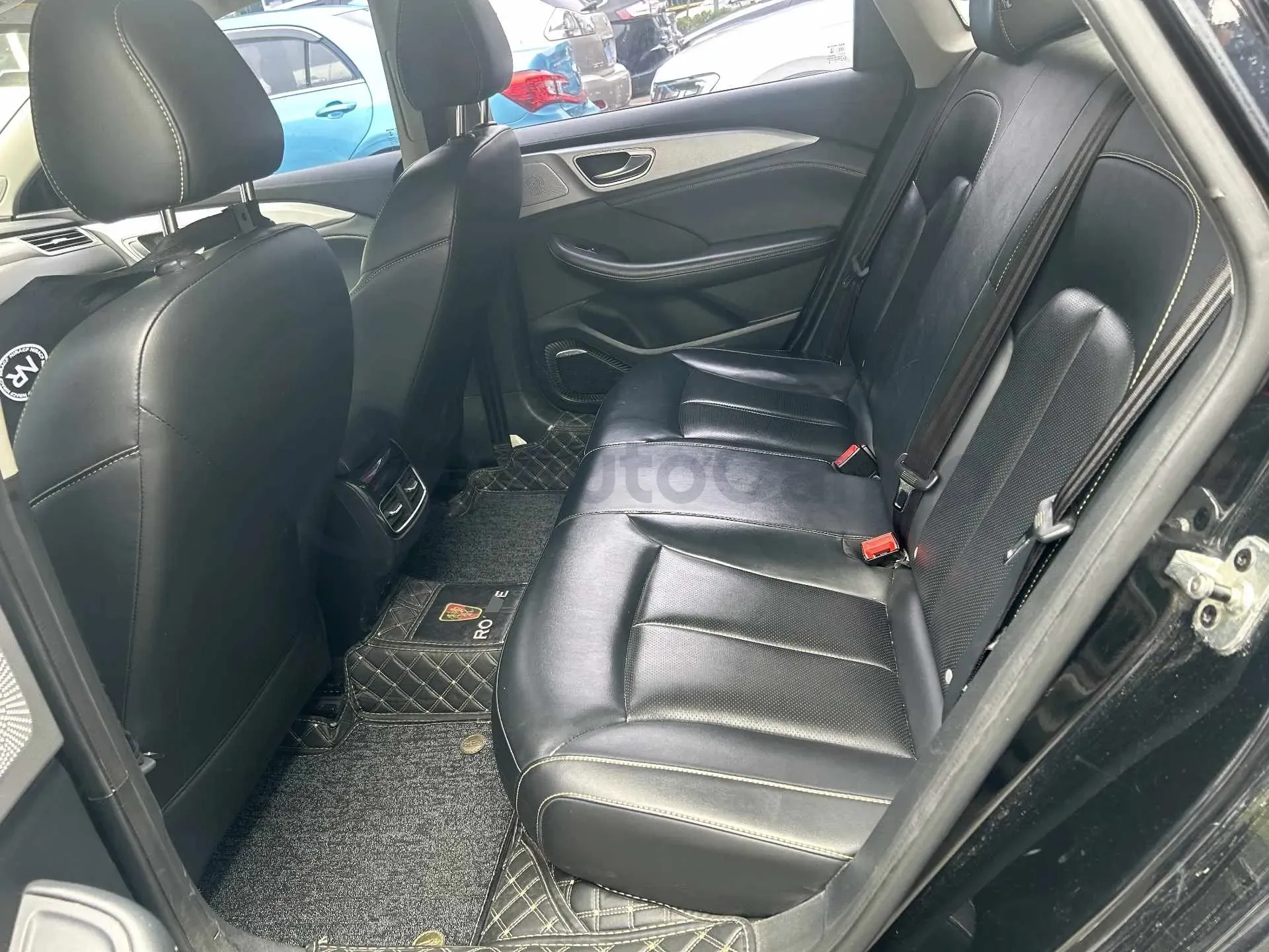 2020 Roewe i6 MAX 1.5T 169HP L4 AMT PHEV,autocango,china used car exporter,china ev exporter,chinese used car exporter,chinese used ev exporter