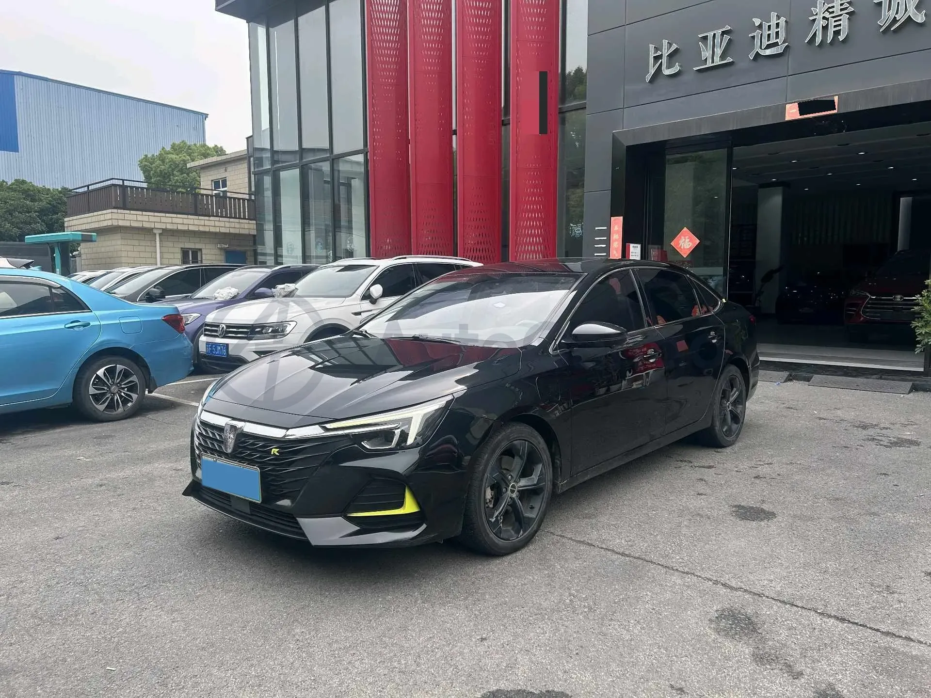 2020 Roewe i6 MAX 1.5T 169HP L4 AMT PHEV,autocango,china used car exporter,china ev exporter,chinese used car exporter,chinese used ev exporter
