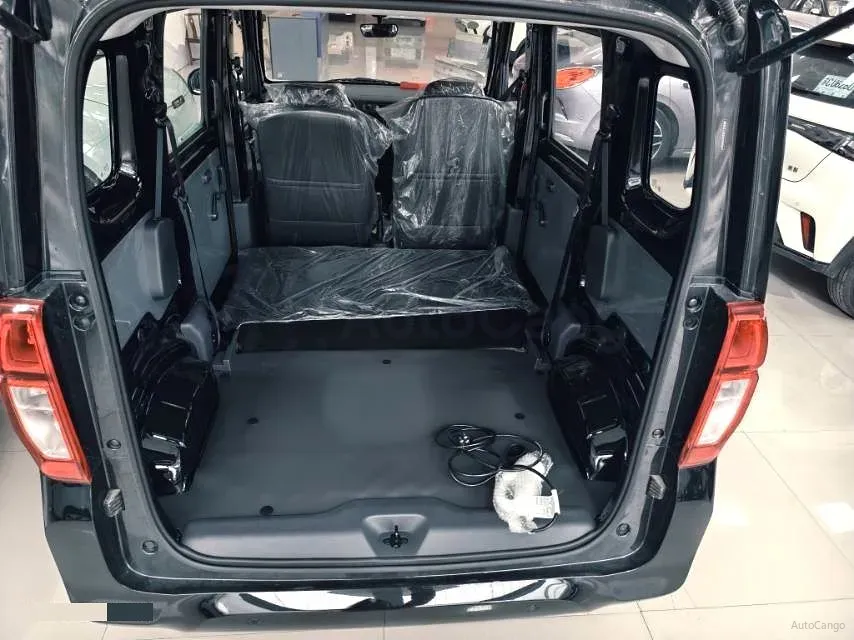 2025 WuLing ZhiGuang BEV,autocango,china used car exporter,china ev exporter,chinese used car exporter,chinese used ev exporter