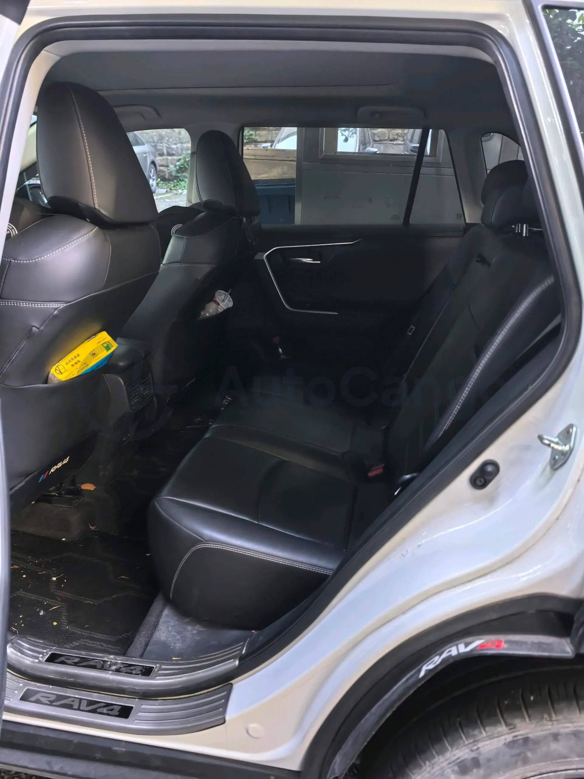 2023 Toyota RAV4 2.0L 171HP L4 CVT,autocango,china used car exporter,china ev exporter,chinese used car exporter,chinese used ev exporter