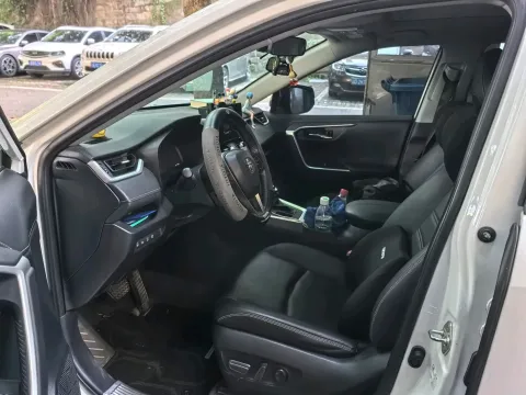 2023 Toyota RAV4 2.0L 171HP L4 CVT