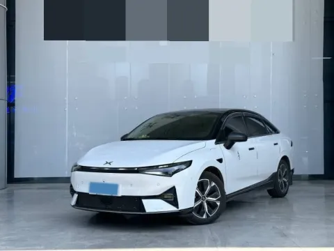 2022 XPENG P5,autocango,china used car exporter,china ev exporter,chinese used car exporter,chinese used ev exporter