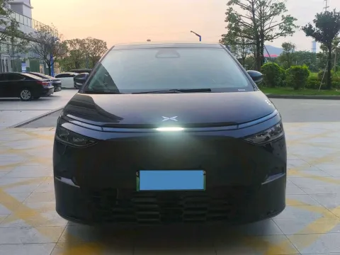 2024 Xpeng X9 BEV 101.5KWH