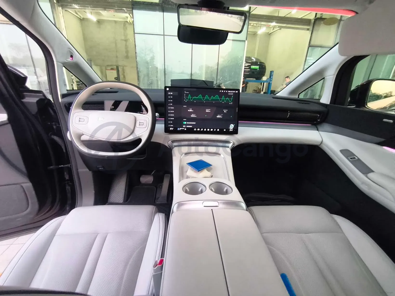 2024 Xpeng X9 BEV 101.5KWH,autocango,china used car exporter,china ev exporter,chinese used car exporter,chinese used ev exporter