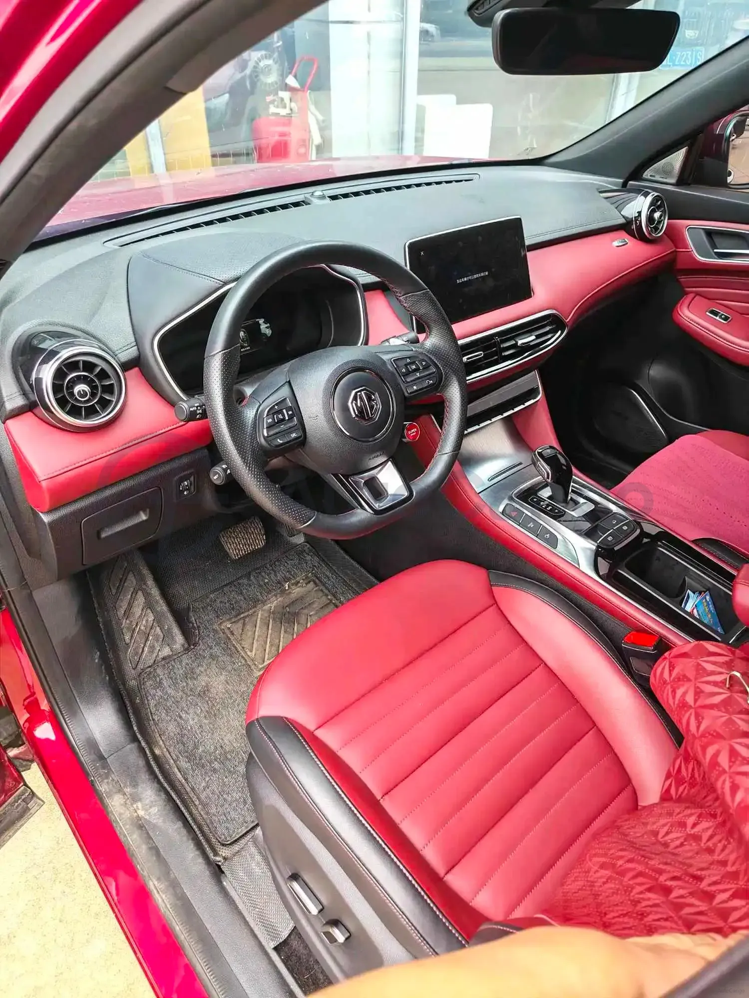 2019 MG HS 2.0T 231HP L4 6DCT,autocango,china used car exporter,china ev exporter,chinese used car exporter,chinese used ev exporter