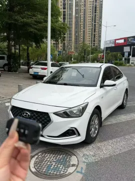 2020 HYUNDAI CELESTA,autocango,china used car exporter,china ev exporter,chinese used car exporter,chinese used ev exporter