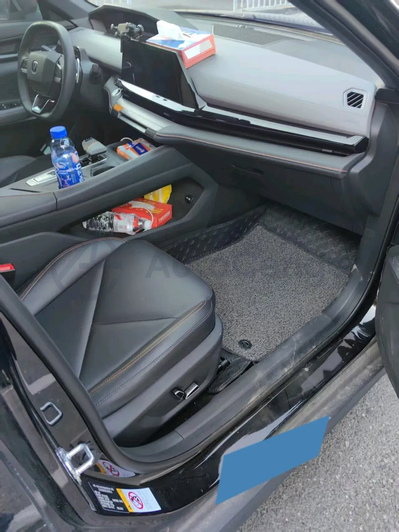 2022 ChangAn UNI-V 1.5T 188HP L4 7DCT,autocango,china used car exporter,china ev exporter,chinese used car exporter,chinese used ev exporter