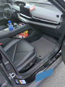 2022 ChangAn UNI-V 1.5T 188HP L4 7DCT
