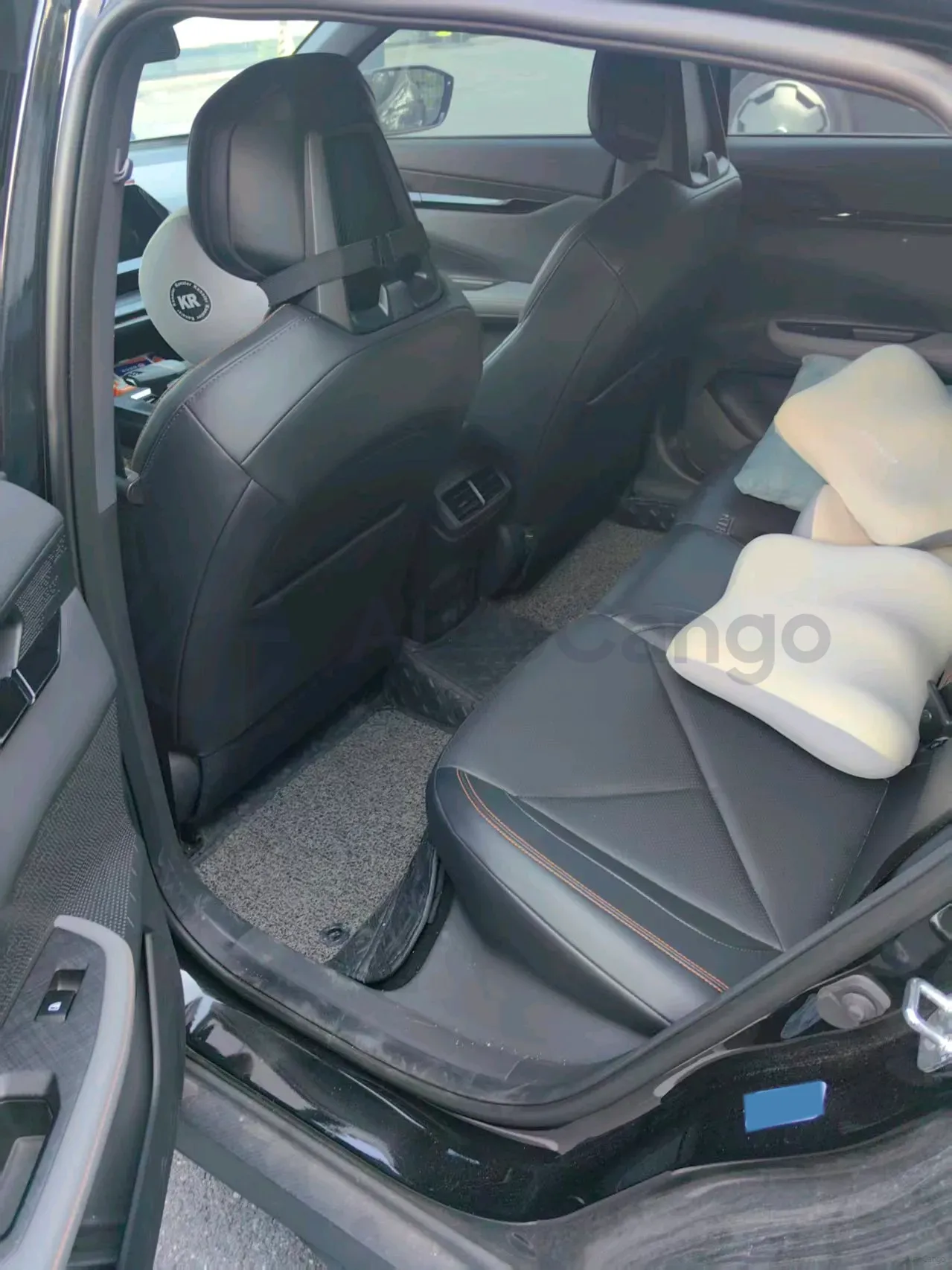 2022 ChangAn UNI-V 1.5T 188HP L4 7DCT,autocango,china used car exporter,china ev exporter,chinese used car exporter,chinese used ev exporter