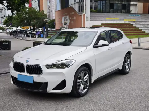 2021 BMW X2,autocango,china used car exporter,china ev exporter,chinese used car exporter,chinese used ev exporter