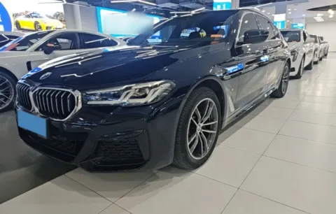 2022 BMW 5 SERIES,autocango,china used car exporter,china ev exporter,chinese used car exporter,chinese used ev exporter