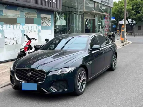 2022 JAGUAR XFL,autocango,china used car exporter,china ev exporter,chinese used car exporter,chinese used ev exporter