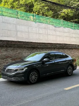 2021 VOLKSWAGEN SAGITAR,autocango,china used car exporter,china ev exporter,chinese used car exporter,chinese used ev exporter
