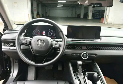 2023 Dongfeng PaLaSuo 2.0T 228HP L4 8AT