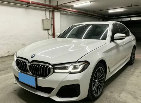 2021 BMW 5 SERIES,autocango,china used car exporter,china ev exporter,chinese used car exporter,chinese used ev exporter
