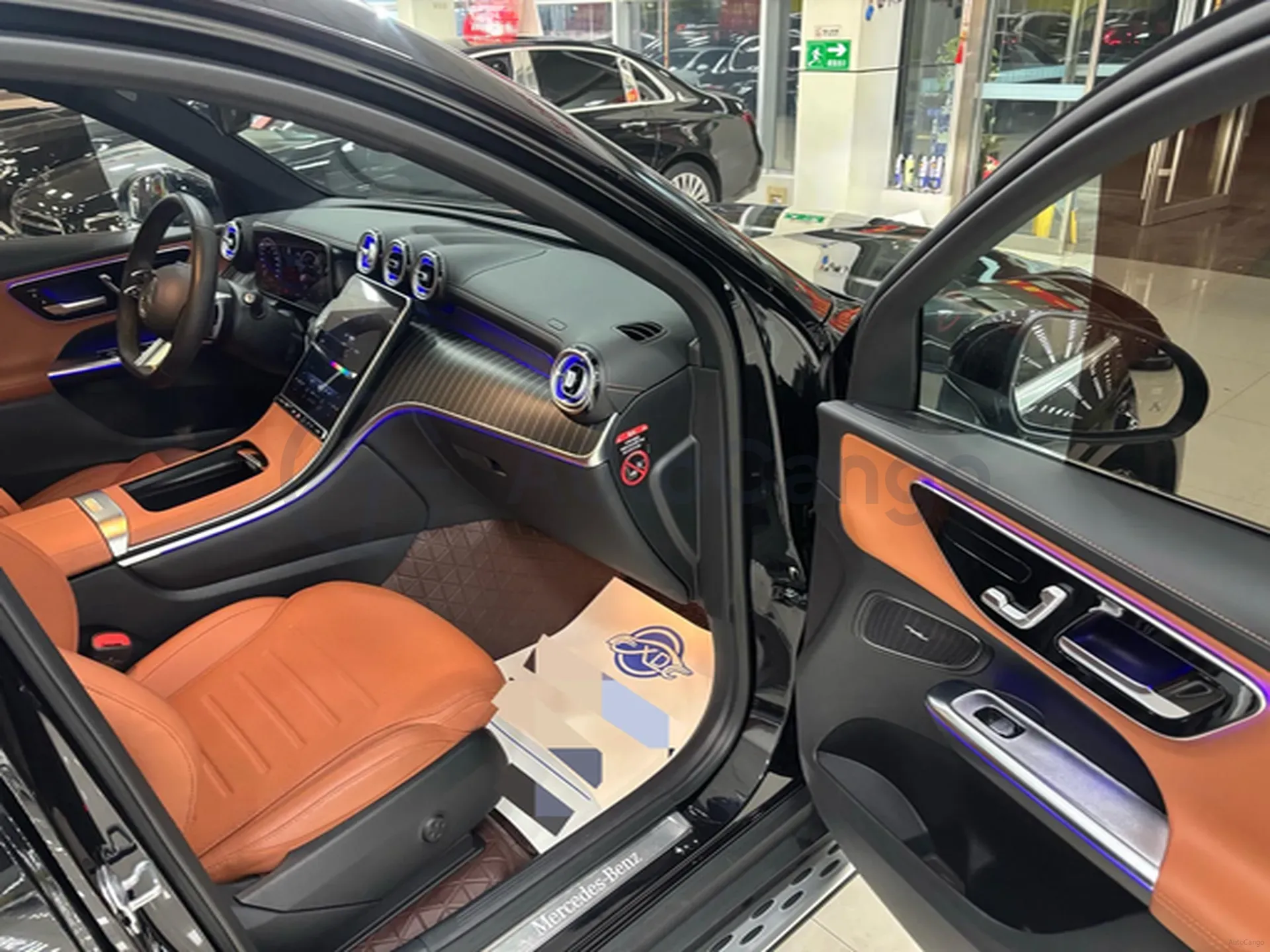 2024 Mercedes-Benz GLC Class 2.0T 258HP L4 9AT,autocango,china used car exporter,china ev exporter,chinese used car exporter,chinese used ev exporter