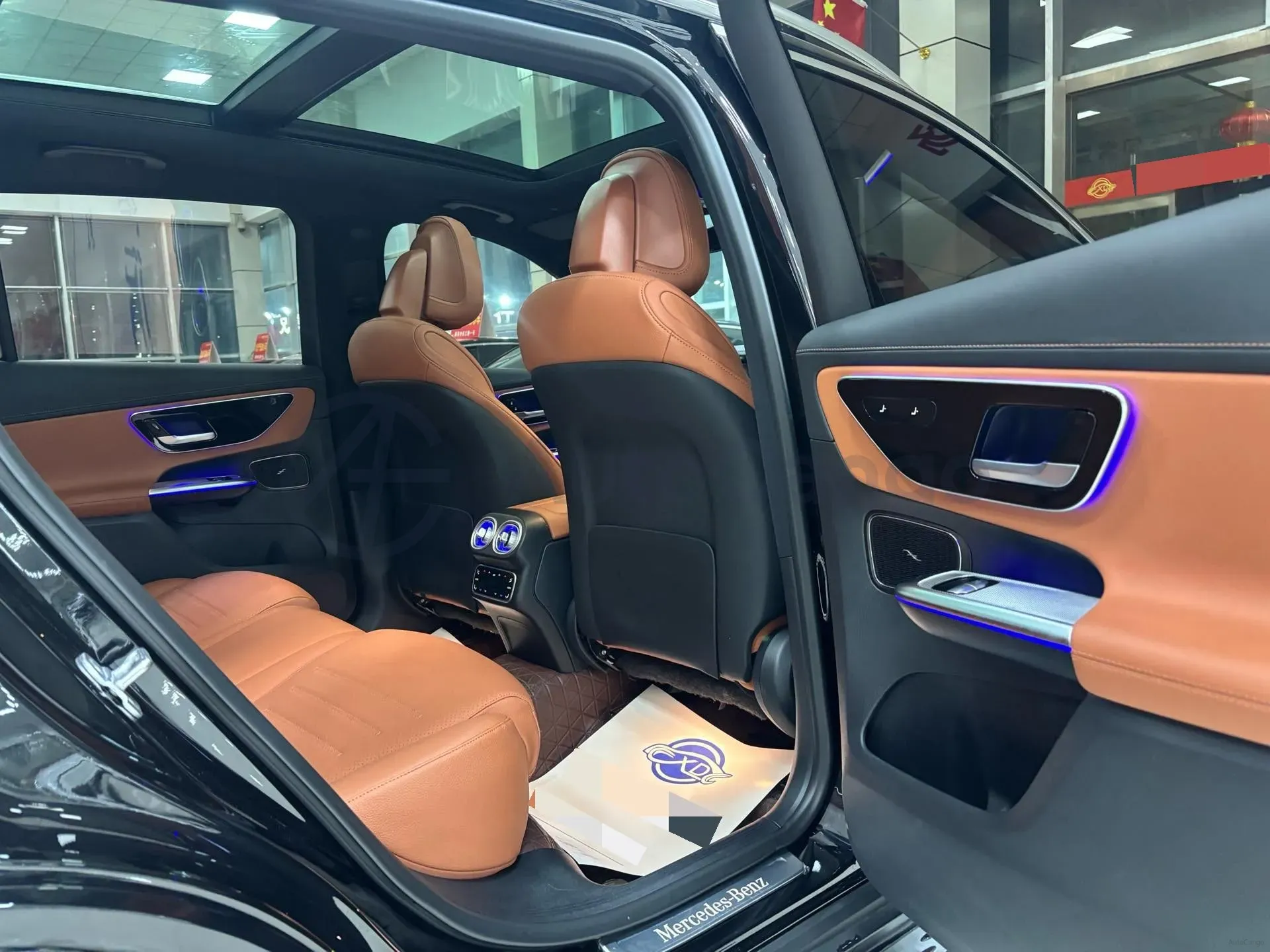 2024 Mercedes-Benz GLC Class 2.0T 258HP L4 9AT,autocango,china used car exporter,china ev exporter,chinese used car exporter,chinese used ev exporter