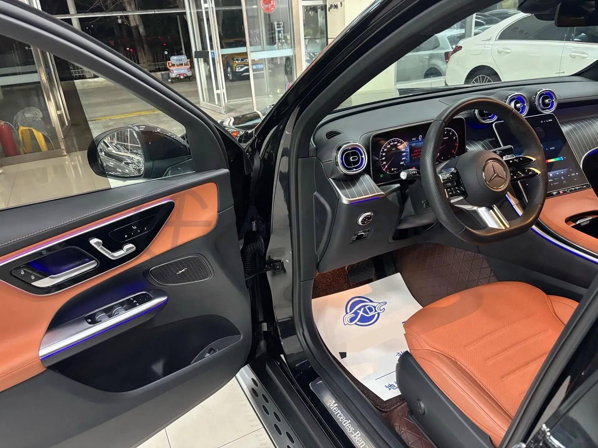 2024 Mercedes-Benz GLC Class 2.0T 258HP L4 9AT,autocango,china used car exporter,china ev exporter,chinese used car exporter,chinese used ev exporter