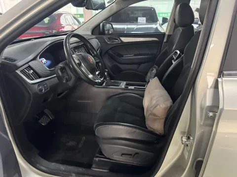 2019 Roewe RX5 1.5T 162HP L4 2AT PHEV 12KWH