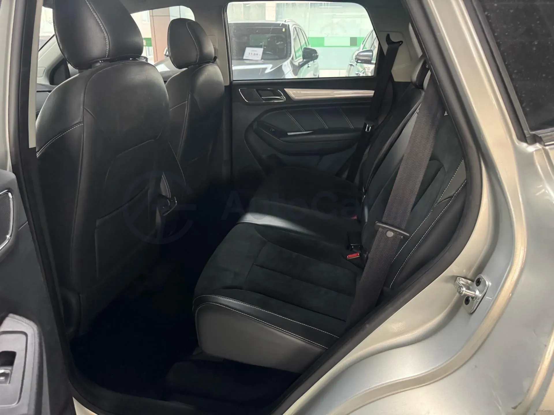 2019 Roewe RX5 1.5T 162HP L4 2AT PHEV 12KWH,autocango,china used car exporter,china ev exporter,chinese used car exporter,chinese used ev exporter