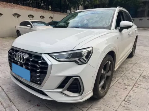 2022 AUDI Q3,autocango,china used car exporter,china ev exporter,chinese used car exporter,chinese used ev exporter