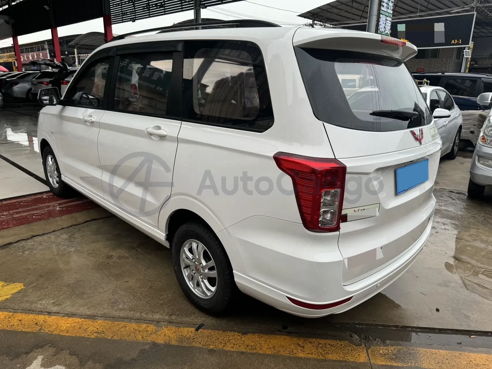 2021 WuLing HongGuang 1.5L 99HP L4 6MT,autocango,china used car exporter,china ev exporter,chinese used car exporter,chinese used ev exporter