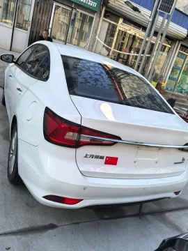 2020 Roewe i5 1.5L 120HP L4 CVT