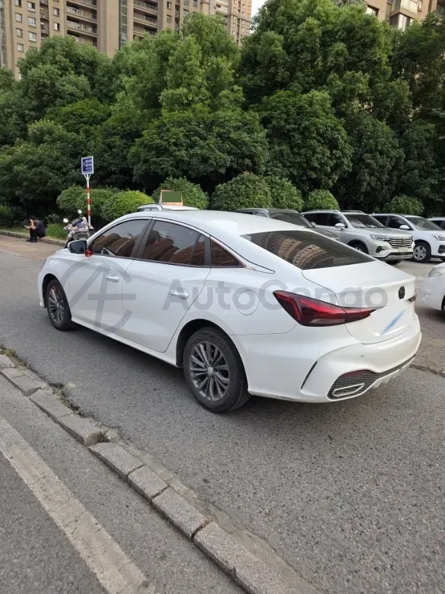 2025 MG 5 1.5T 181HP L4 7DCT,autocango,china used car exporter,china ev exporter,chinese used car exporter,chinese used ev exporter