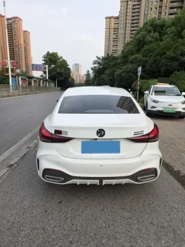 2025 MG 5 1.5T 181HP L4 7DCT