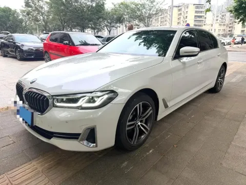 2022 BMW 5 SERIES,autocango,china used car exporter,china ev exporter,chinese used car exporter,chinese used ev exporter
