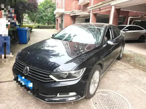 2018 VOLKSWAGEN MAGOTAN,autocango,china used car exporter,china ev exporter,chinese used car exporter,chinese used ev exporter