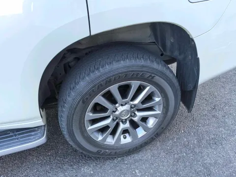2018 Toyota Land Cruiser Prado 3.5L 280HP V6 6AT