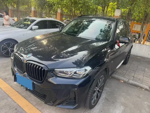 2022 BMW X3,autocango,china used car exporter,china ev exporter,chinese used car exporter,chinese used ev exporter