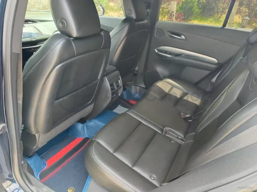 2020 Cadillac XT4 2.0T 237HP L4 9AT,autocango,china used car exporter,china ev exporter,chinese used car exporter,chinese used ev exporter