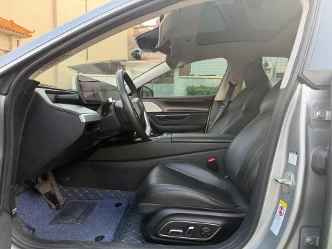 2020 DS 7 1.6T 215HP L4 8AT