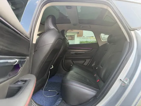 2020 DS 7 1.6T 215HP L4 8AT