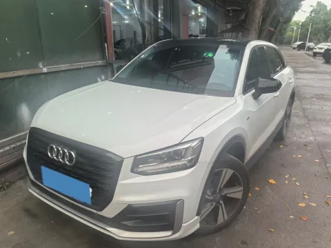 2020 AUDI Q2L,autocango,china used car exporter,china ev exporter,chinese used car exporter,chinese used ev exporter