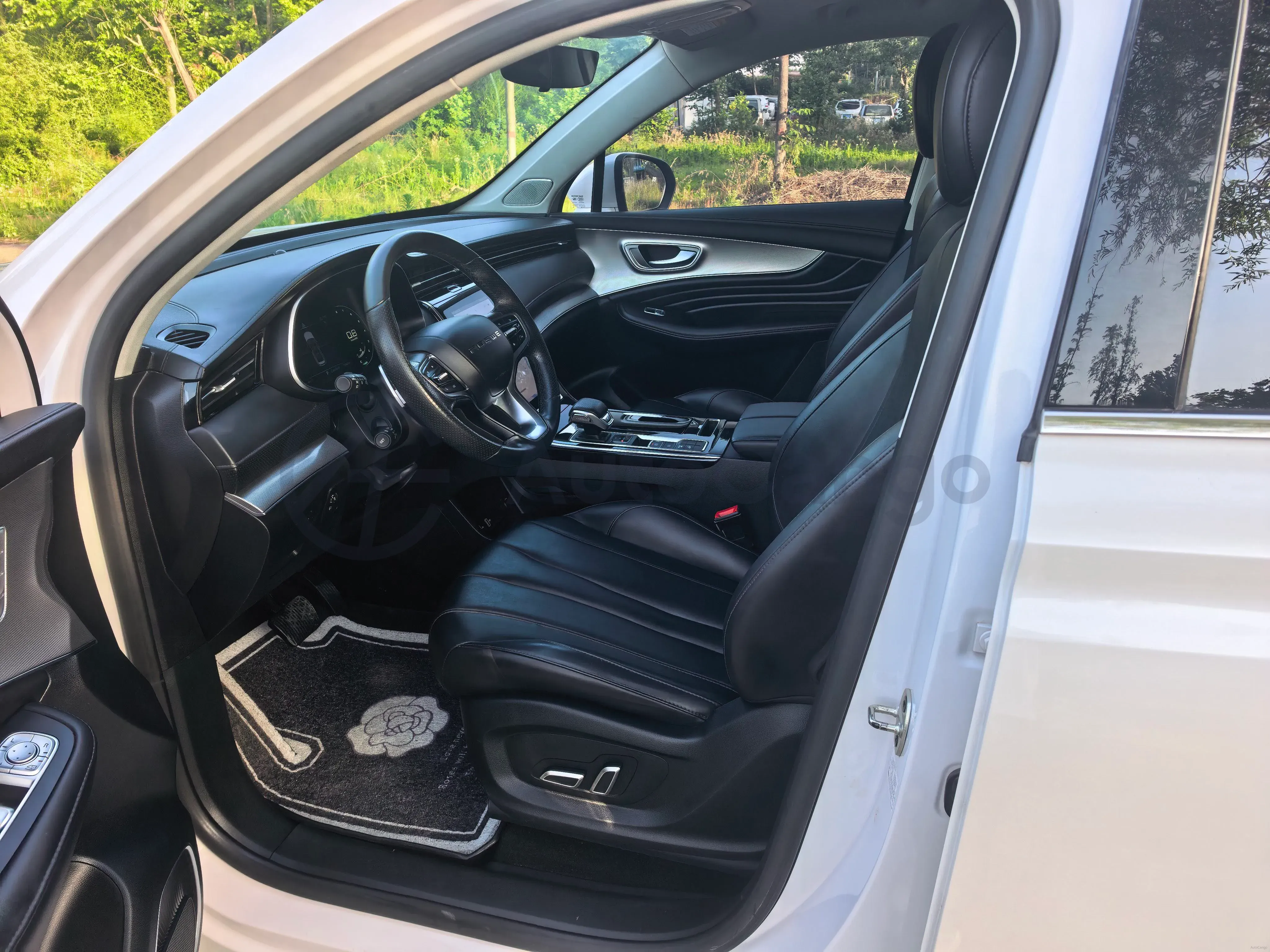 2019 Roewe RX5 MAX 1.5T 173HP L4 6AT,autocango,china used car exporter,china ev exporter,chinese used car exporter,chinese used ev exporter