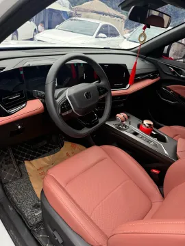 2025 ChangAn X5 PLUS 1.5T 188HP L4 7DCT